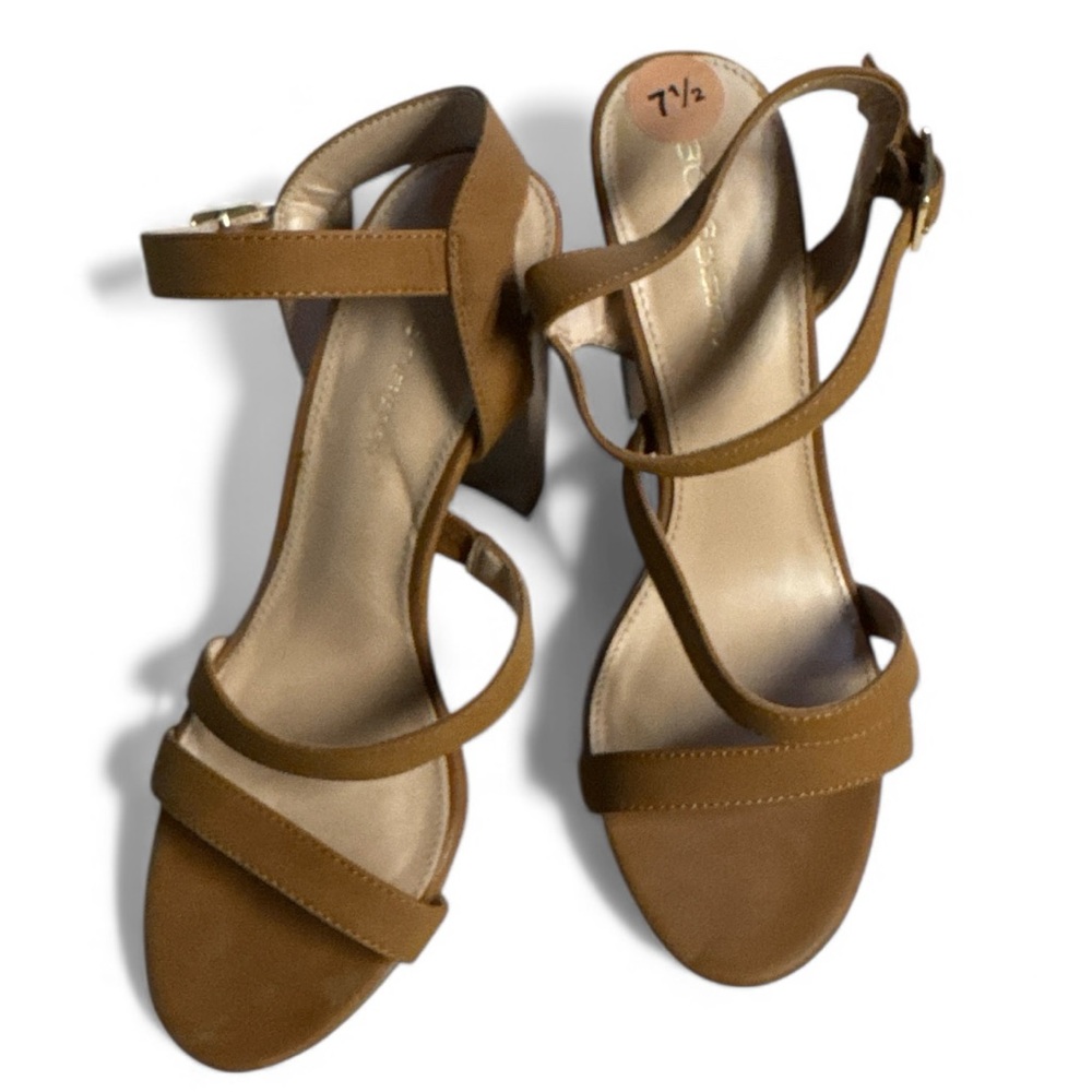 Brown Strappy Heeled Sandals use great condition